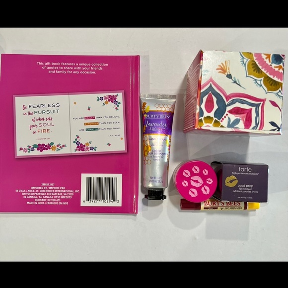 NWT BFF BEAUTY Gift - Picture 3 of 5